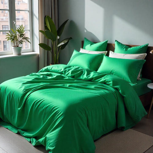The Elegance of Silk Bedsheets: A Guide to Luxurious Sleep